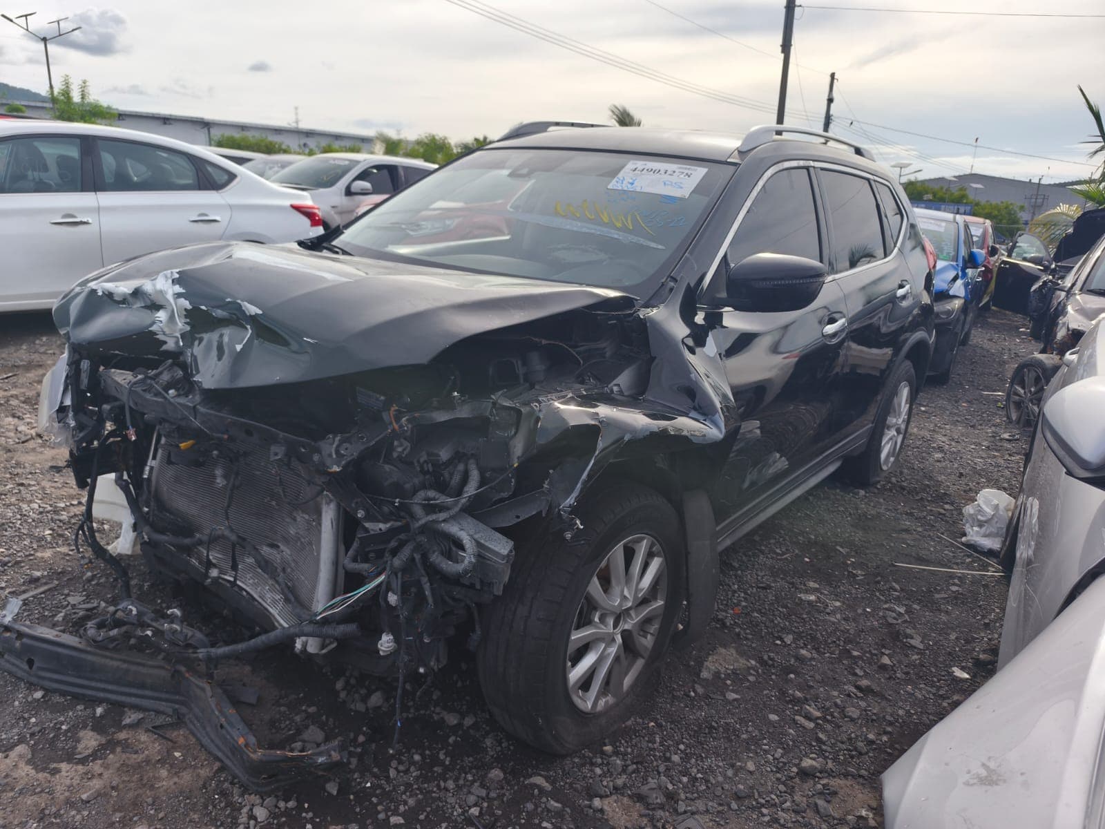 Nissan Rogue SV 2019, foto 2 de 9