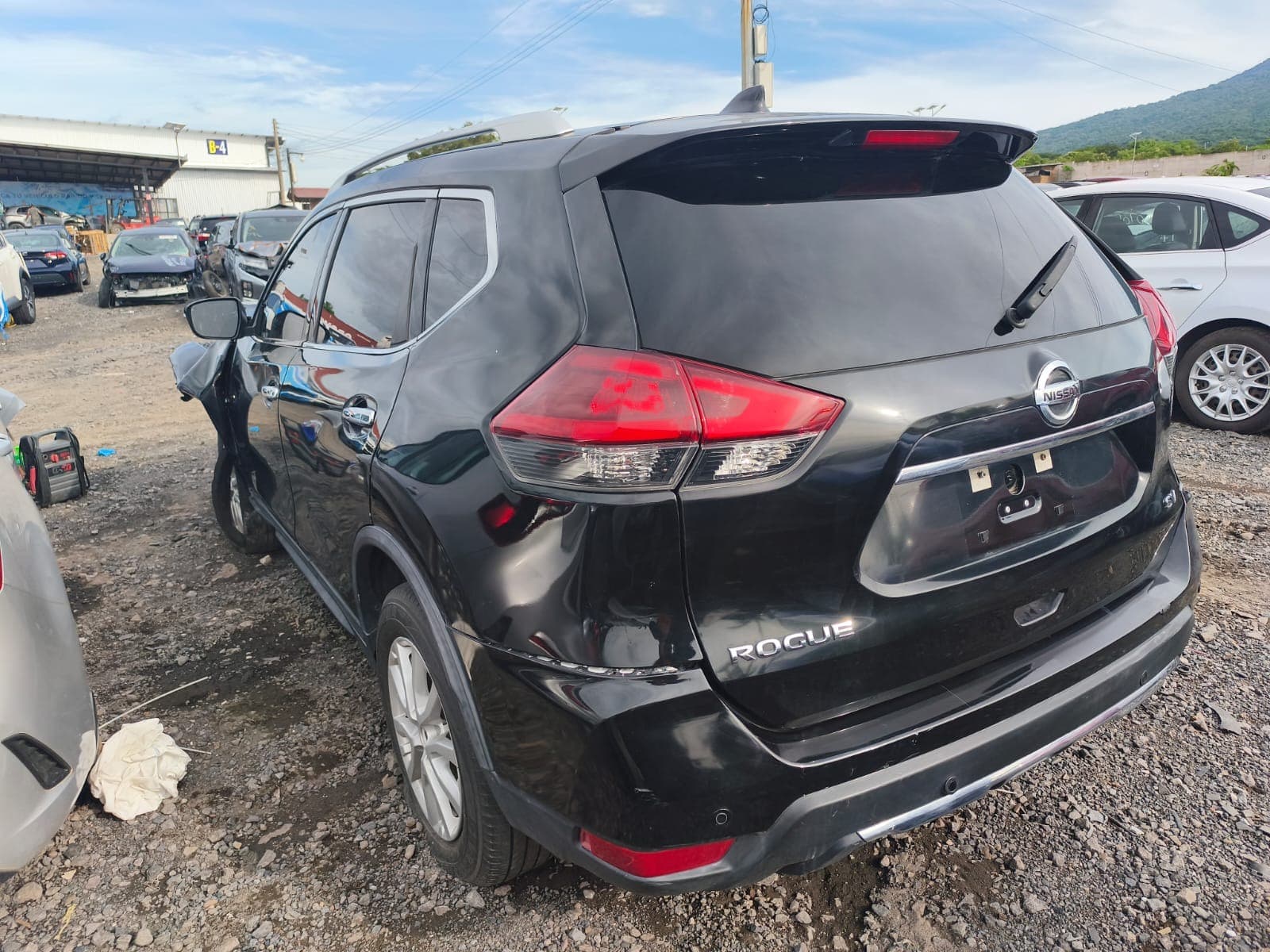 Nissan Rogue SV 2019, foto 5 de 9