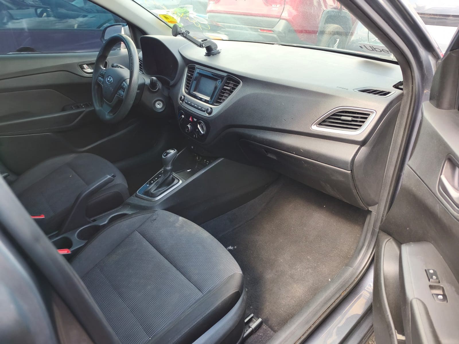 Hyundai Accent SE 2018, foto 5 de 9