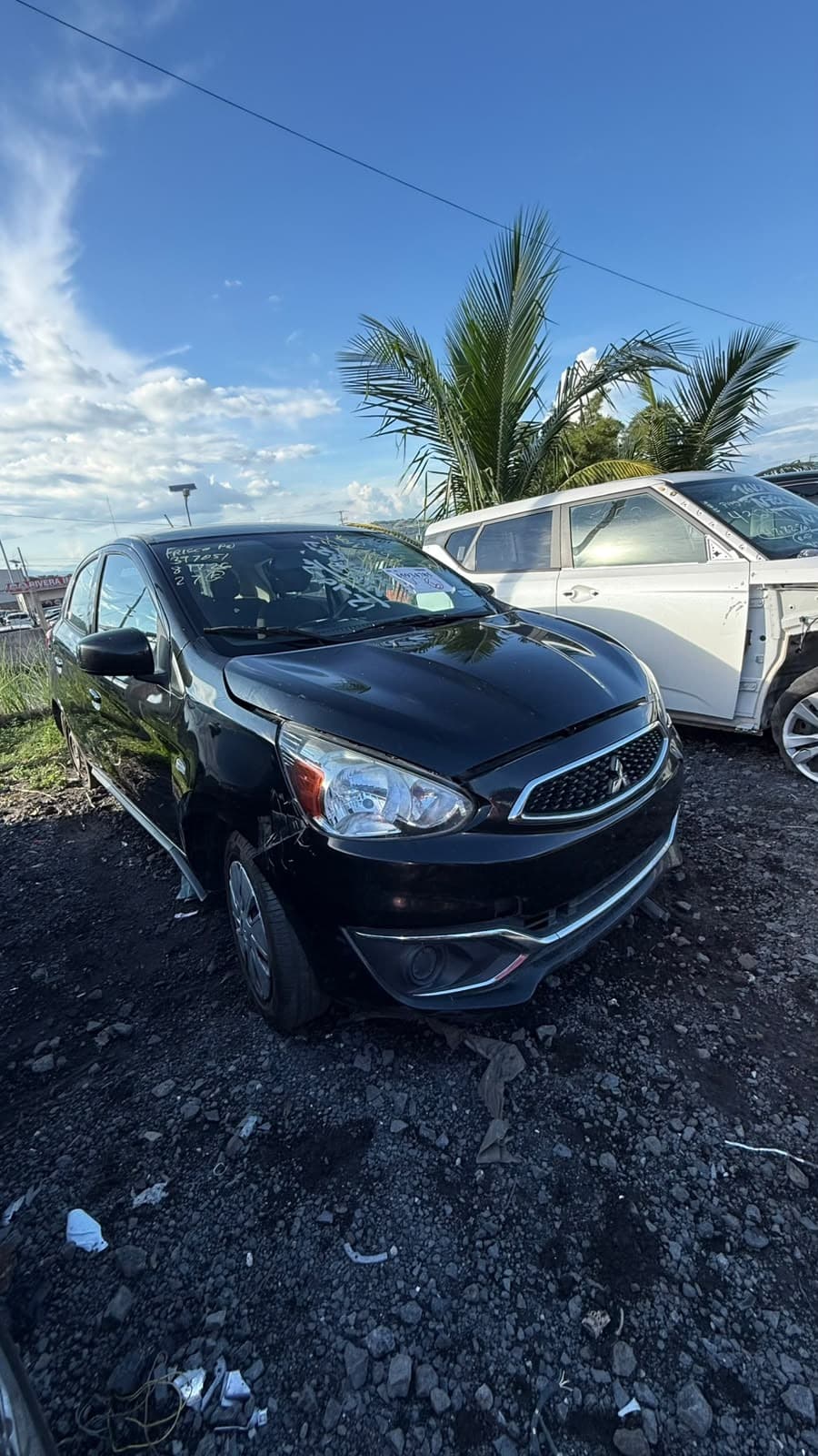 Mitsubishi Mirage ES 2020, foto 1 de 8