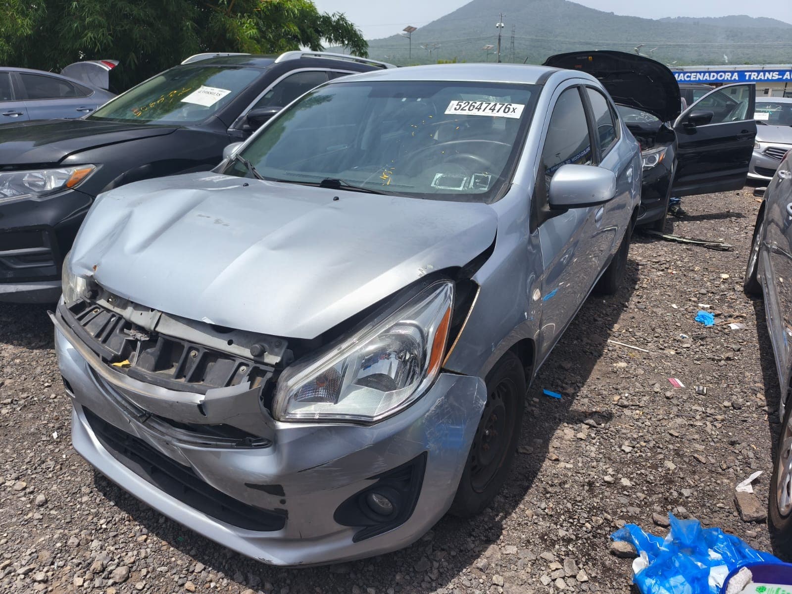 Mitsubishi Mirage G4 ES 2018, foto 1 de 12