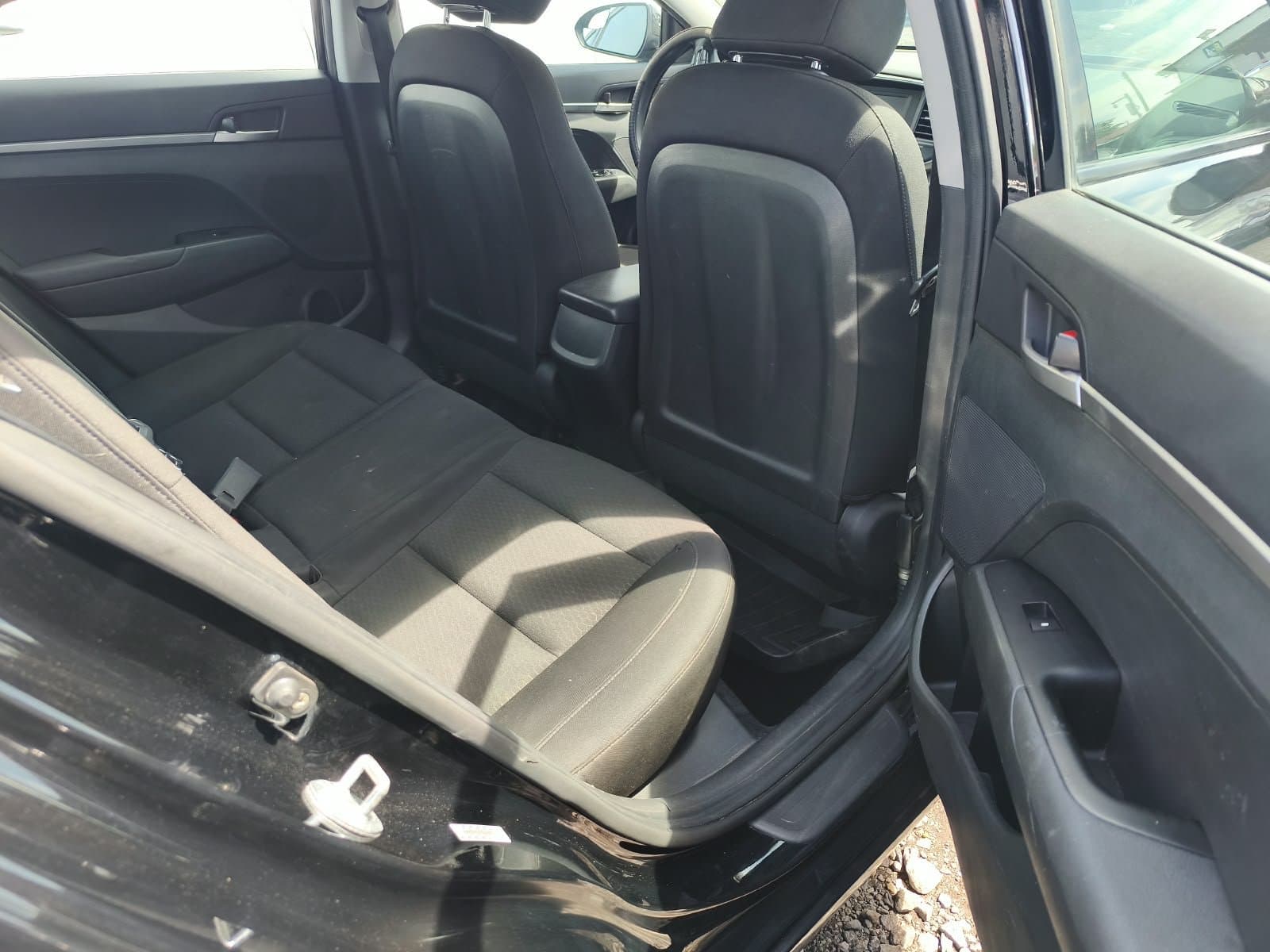 Hyundai Elantra SE 2020, foto 9 de 10