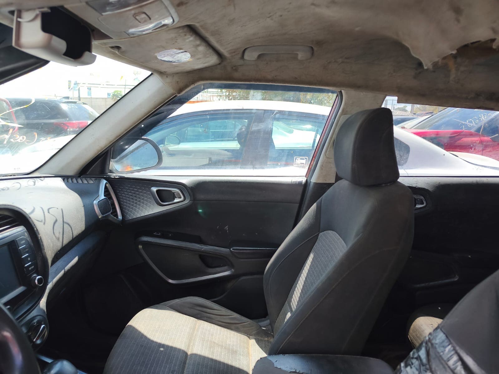 Kia Soul S 2020, foto 19 de 20