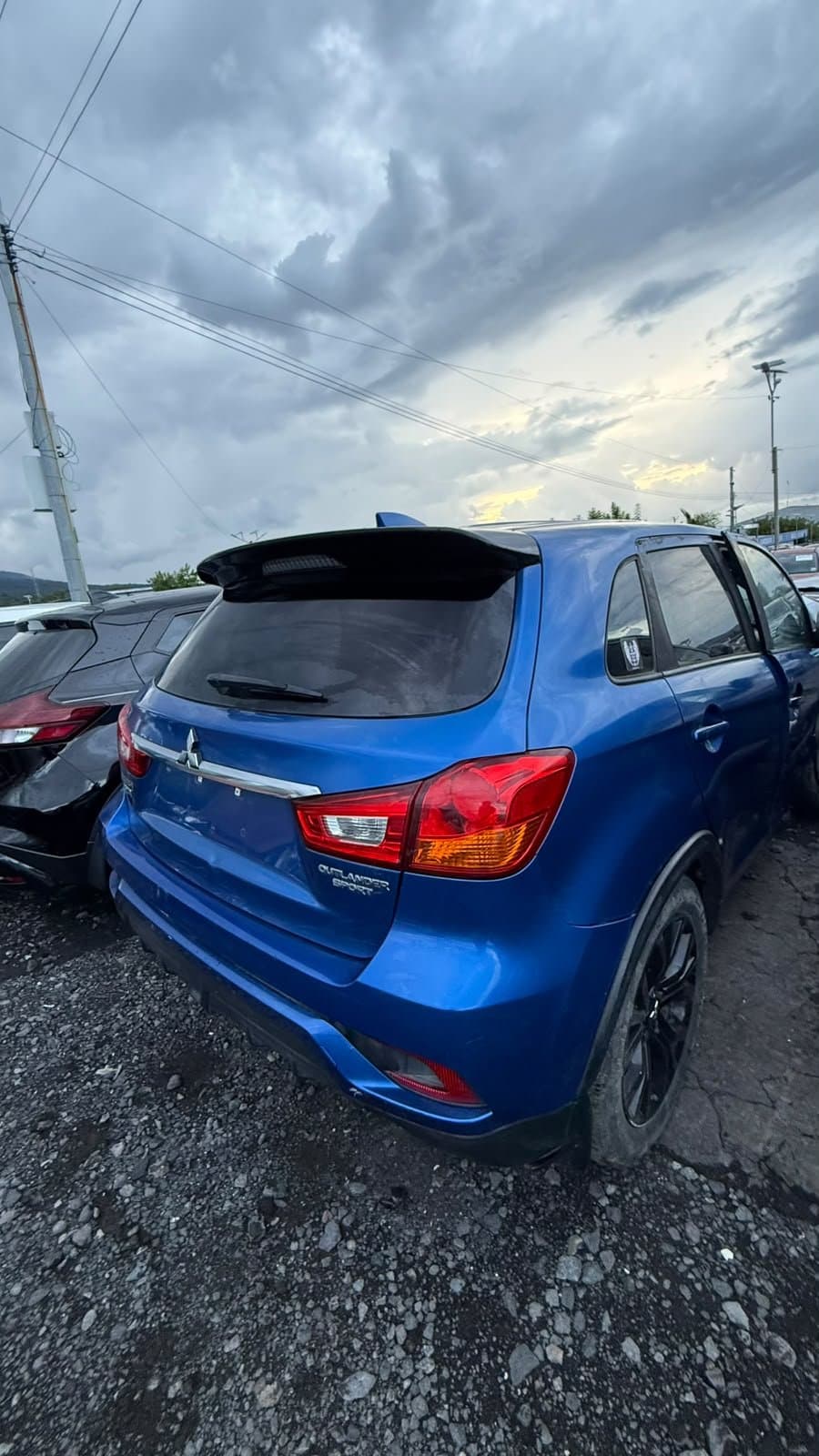 Mitsubishi Outlander Sport LE 2018, foto 2 de 5