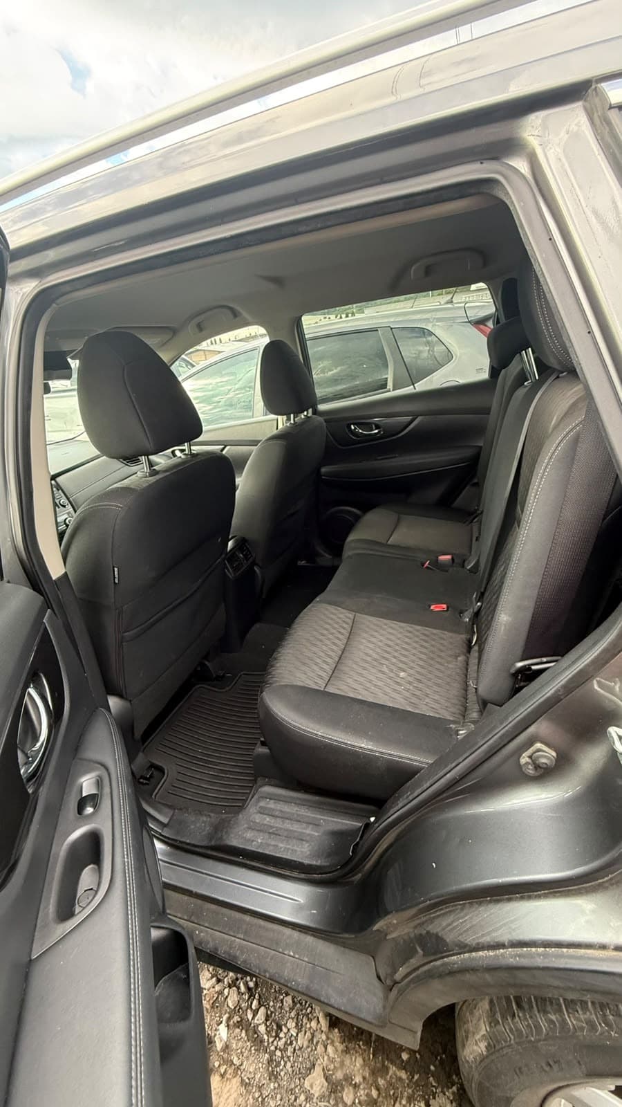 Nissan Rogue SV 2019, foto 5 de 7